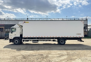 HINO 700 (МРМ 18т) ИЗОТЕРМИЧЕСКИЙ ФУРГОН 9,2м С/П 60/80